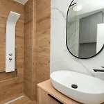 Anavi Apartment